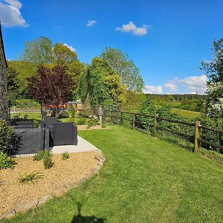 Au Detour Du Puy Maison Avec Piscine Interieure A 15 Mn Puy Du Fou Vakantiehuis Pouzauges