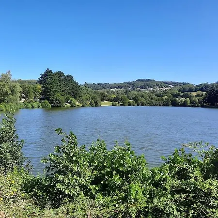 Au Detour Du Puy Maison Avec Piscine Interieure A 15 Mn Puy Du Fou * プゾージュ