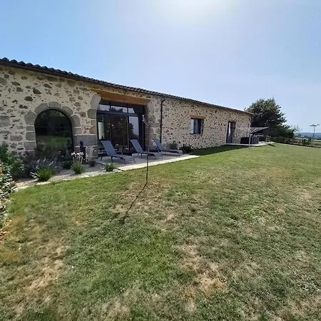 Au Detour Du Puy Maison Avec Piscine Interieure A 15 Mn Puy Du Fou *